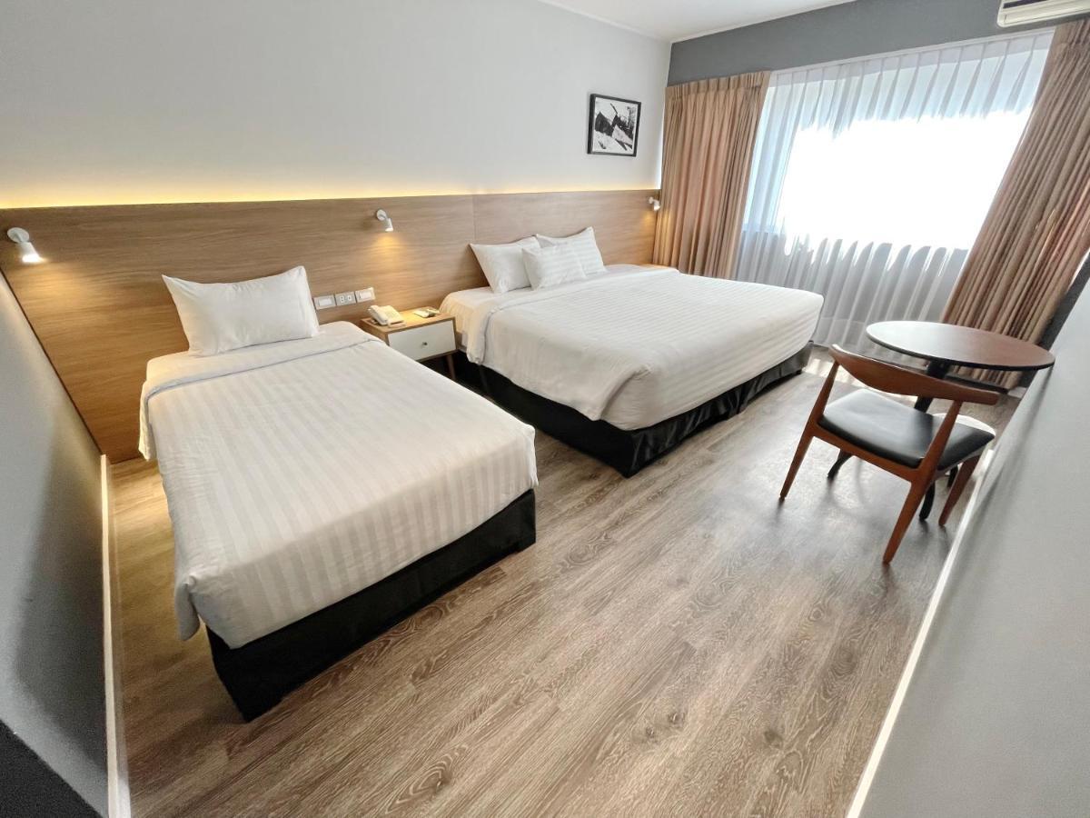 Hotel Habitat