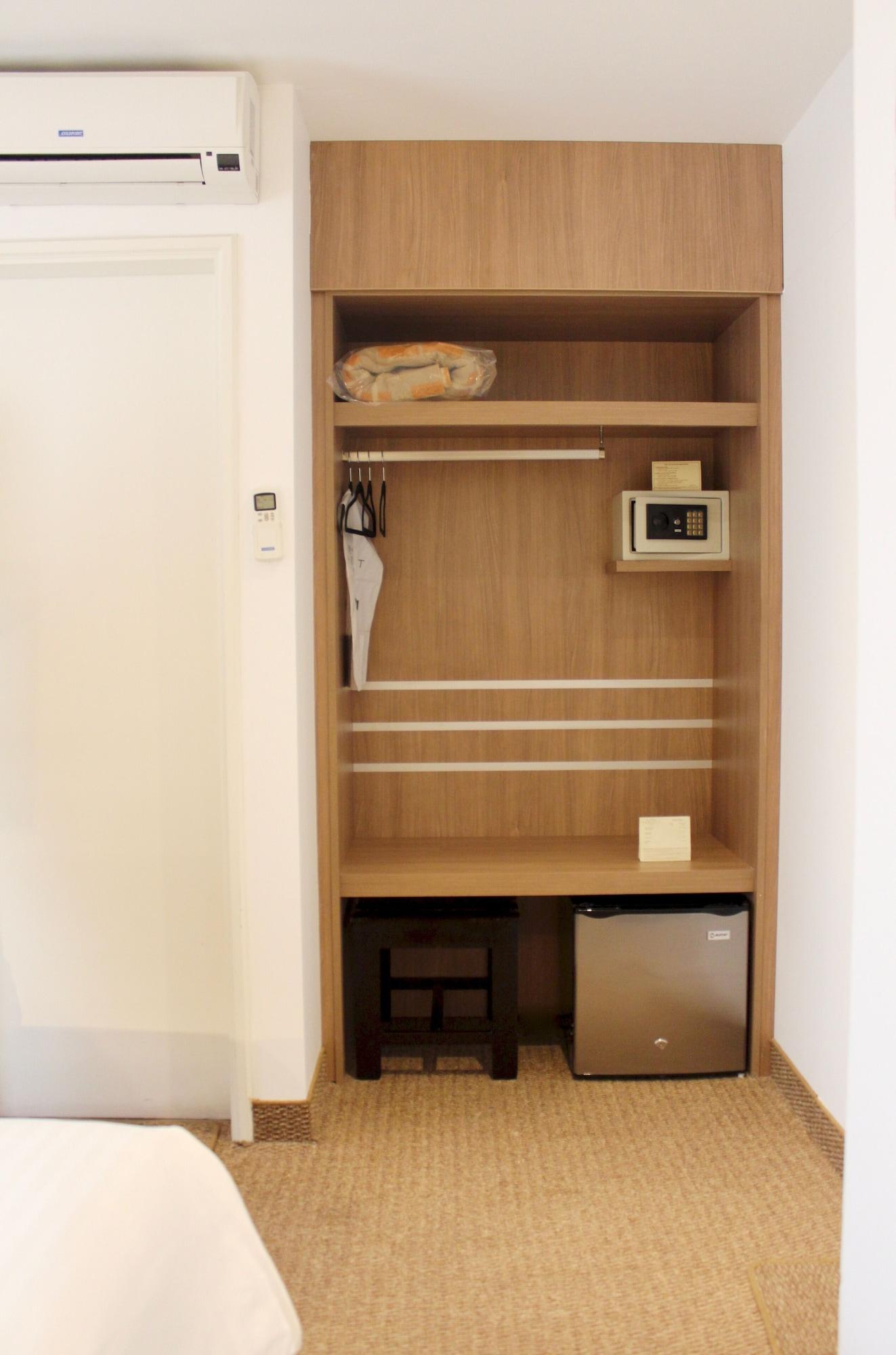 Hotel Habitat 3*