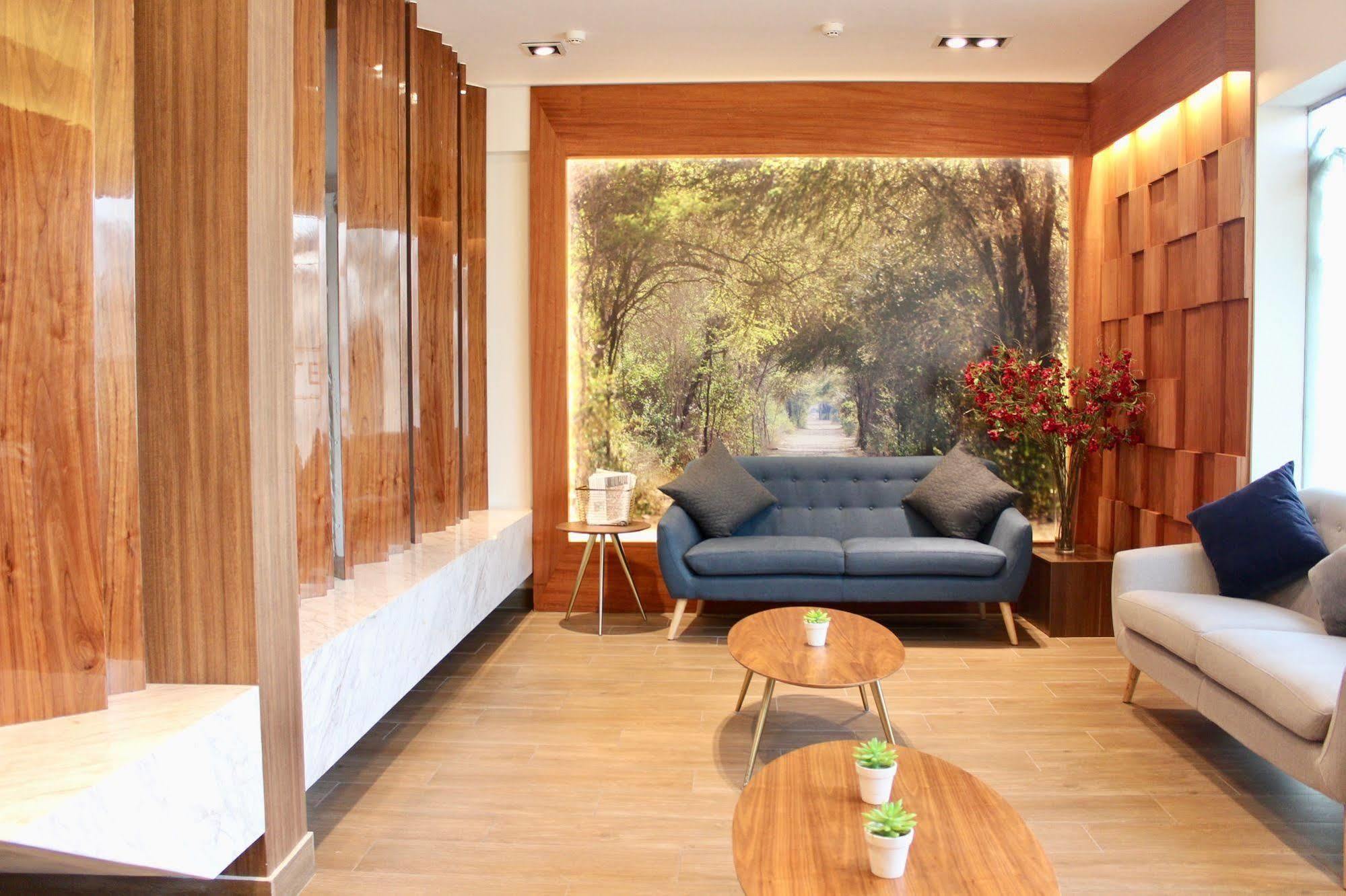 Habitat Hotel